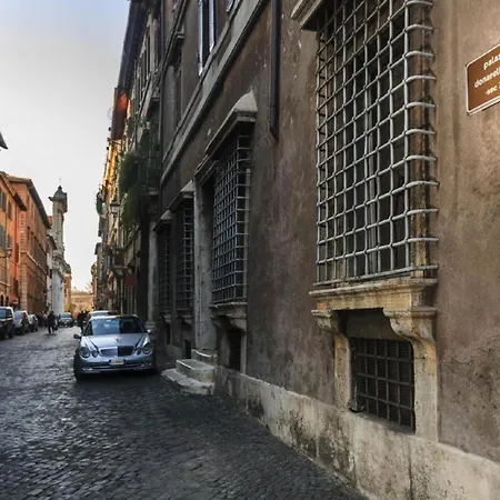 Palazzo Donarelli Daire